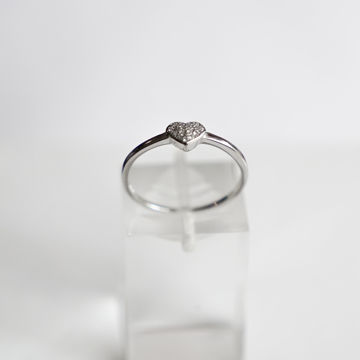 Imagen de Anillo corazón de zirconias
